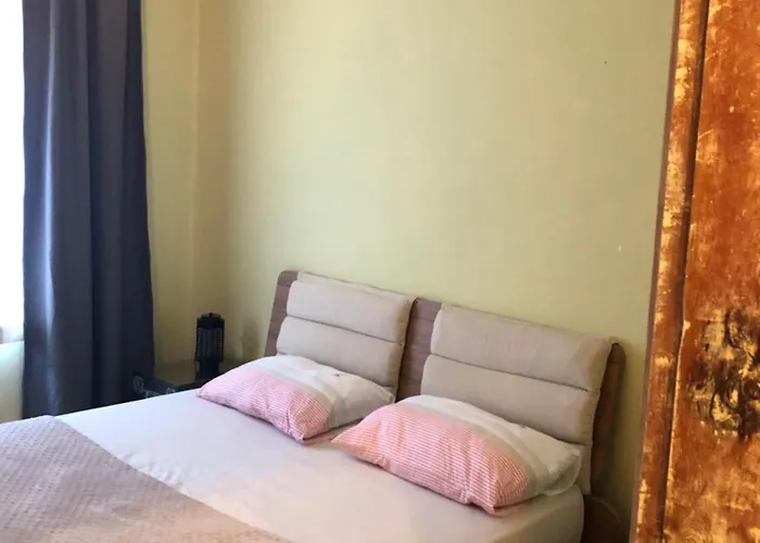 Apartman Kaleici Muhtesem Konum Katta Mutfakli Benzersiz Sik