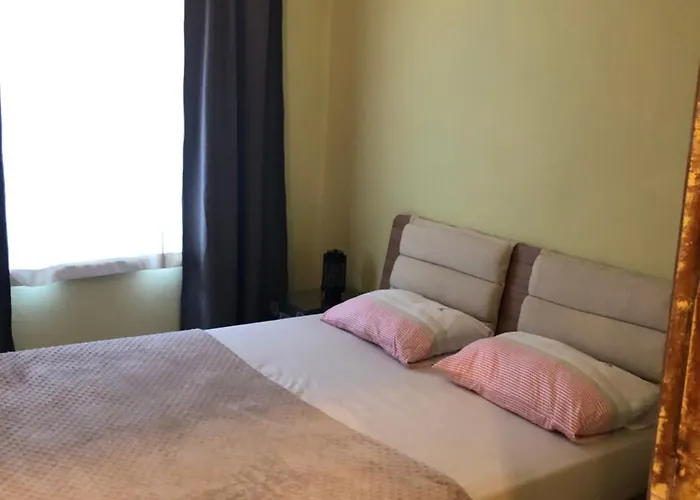 Apartman Kaleici Muhtesem Konum Katta Mutfakli Benzersiz Sik