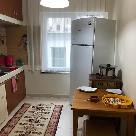 Kaleiçi Muhteşem Konum Katta Mutfaklı Benzersiz şık Daıre *